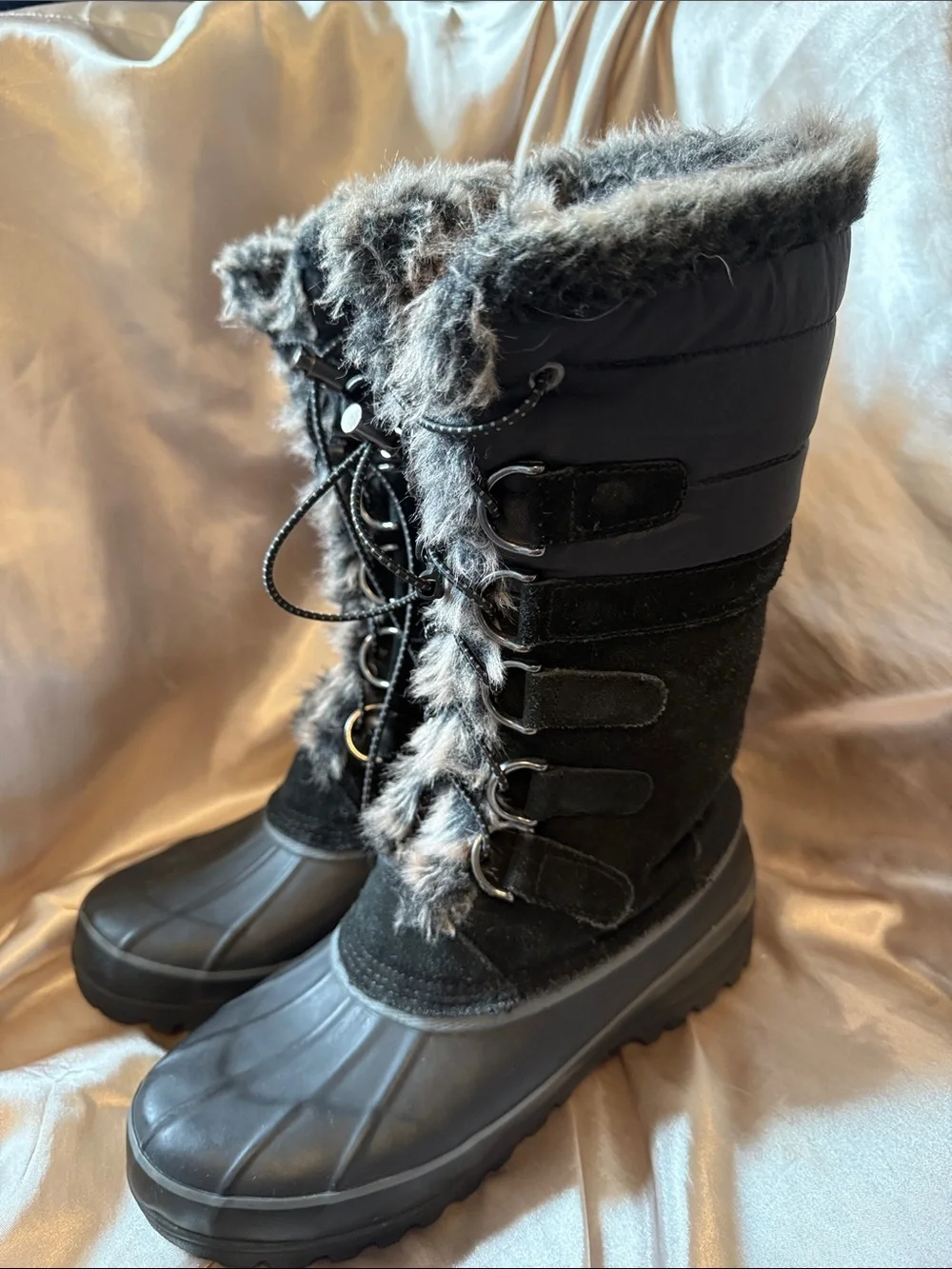 Lands End Women's Black Faux-Fur Lined Winter Boots